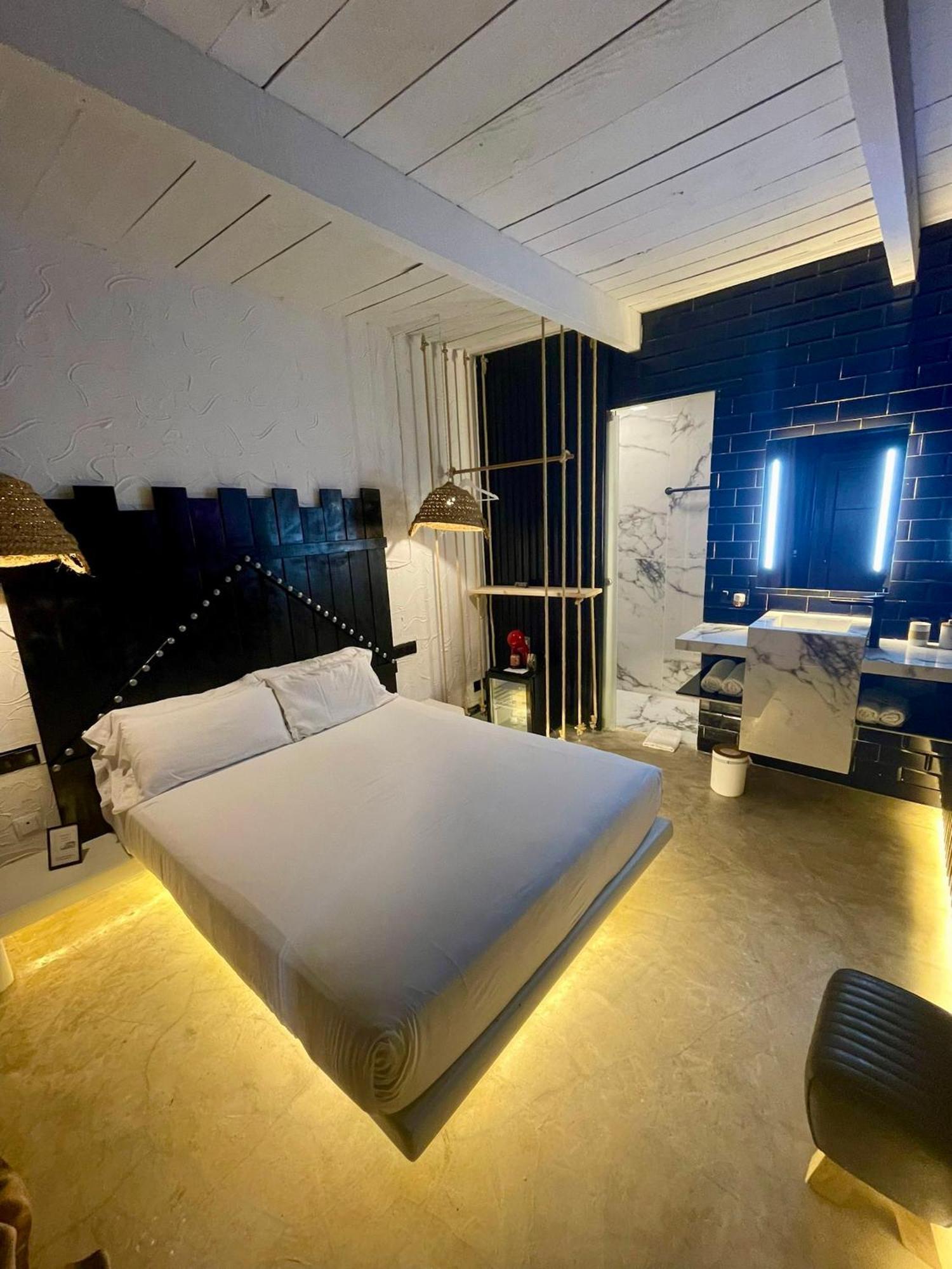 Paiise Hotels Sant Francesc de s'Estany Exterior foto