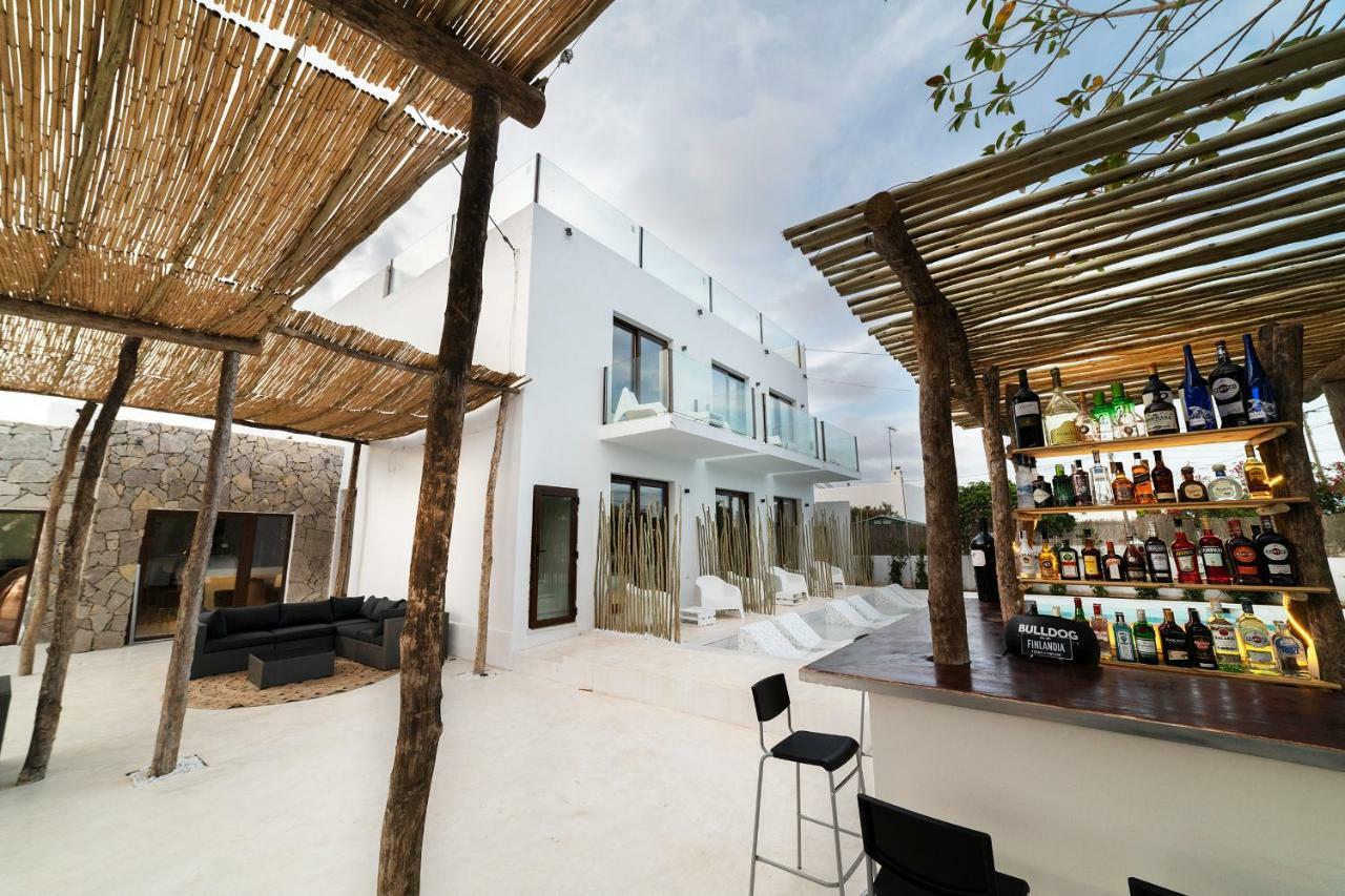 Paiise Hotels Sant Francesc de s'Estany Exterior foto